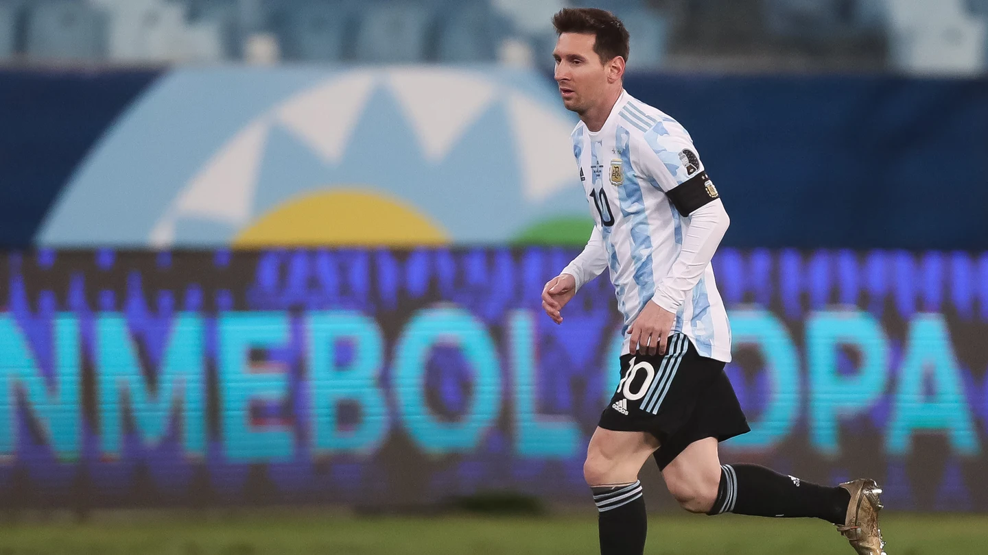Leo Messi en el partido contra Bolivia de la Copa América Leo Messi en el partido contra Bolivia de la Copa América