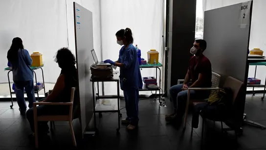 Vacunación contra el coronavirus en Barcelona Vacunación contra el coronavirus en Barcelona