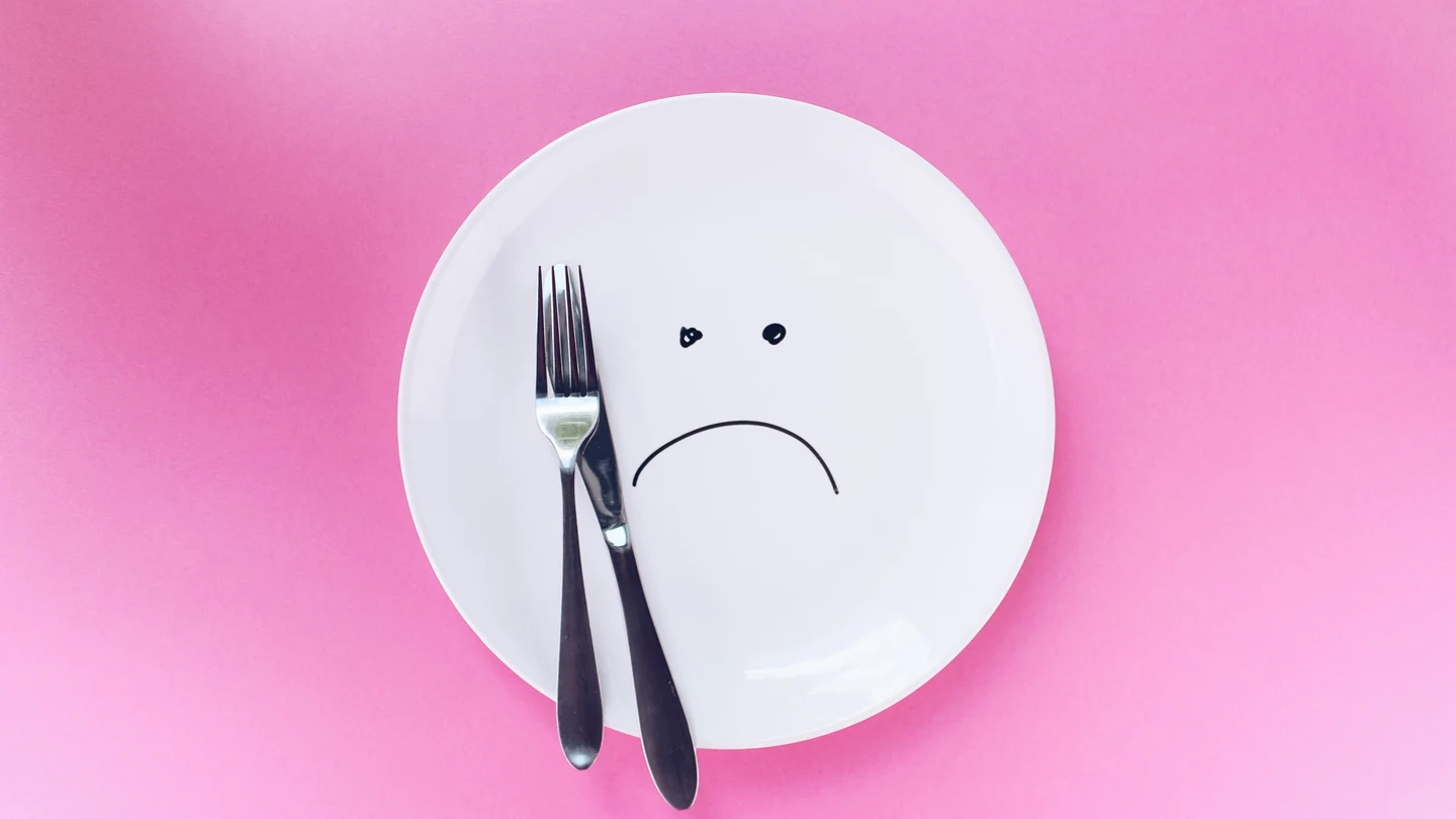 Los 7 errores más comunes de las dietas: por qué no adelgazo si como poco Los 7 errores más comunes de las dietas: por qué no adelgazo si como poco