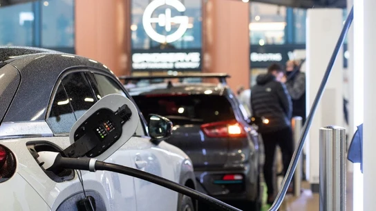 Crecimiento de venta de coches eléctricos Crecimiento de venta de coches eléctricos