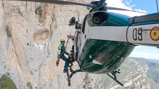 Muere un corredor de montaña de 22 años tras caer por un precipicio en el Pirineo oscense Muere un corredor de montaña de 22 años tras caer por un precipicio en el Pirineo oscense