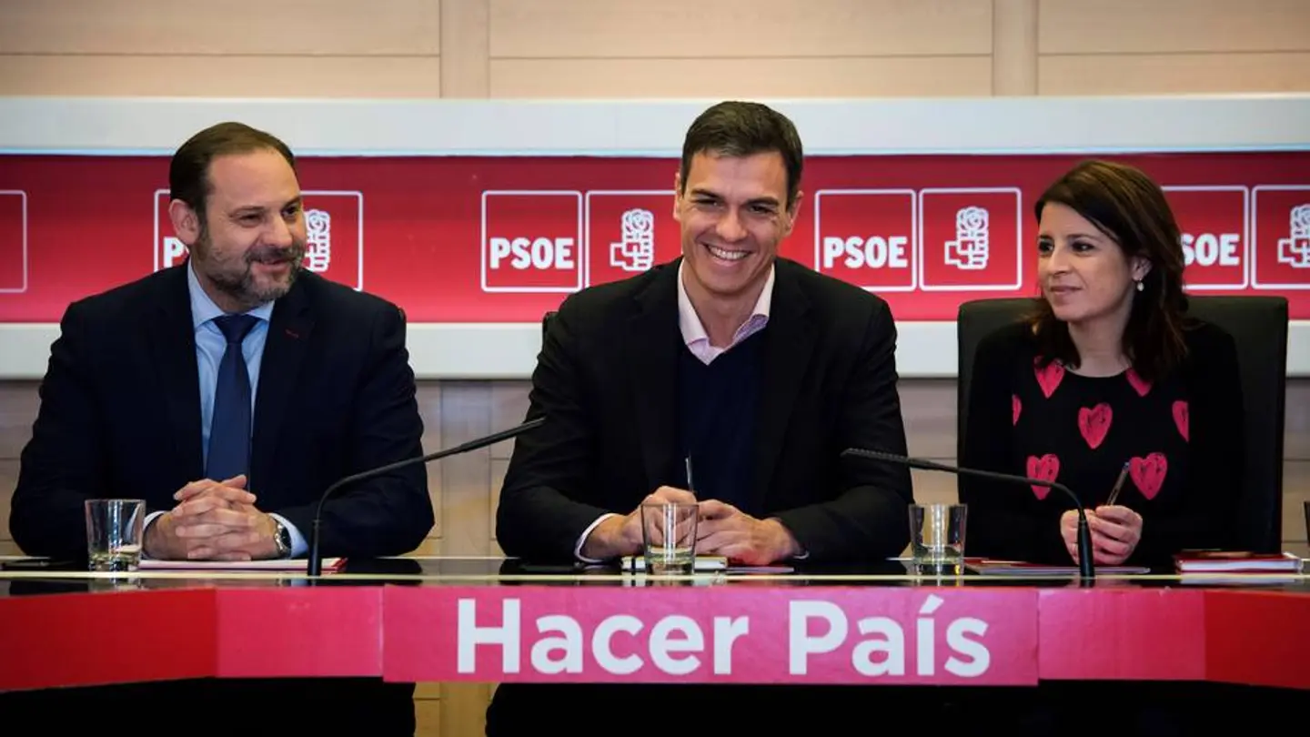 José Luis Ábalos, Pedro Sánchez y Adriana Lastra en una imagen de archivo. José Luis Ábalos, Pedro Sánchez y Adriana Lastra en una imagen de archivo.