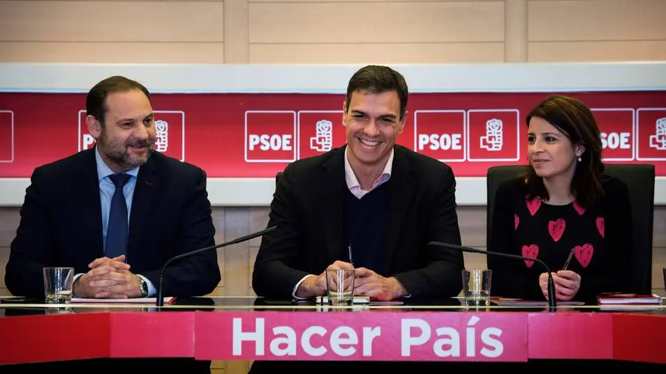 José Luis Ábalos, Pedro Sánchez y Adriana Lastra en una imagen de archivo.