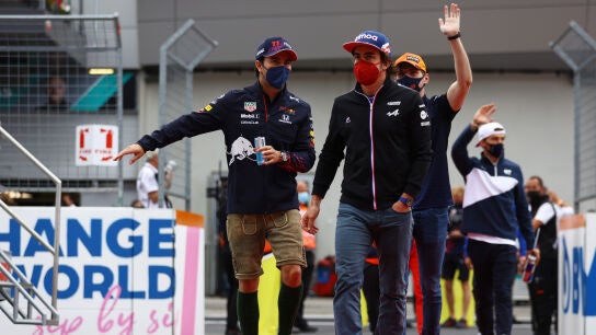 P&eacute;rez, Alonso y Verstappen