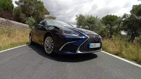 Lexus ES Lexus ES 300h 2021