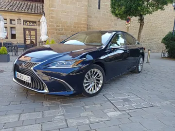 Lexus ES 300h Lexus ES 300h