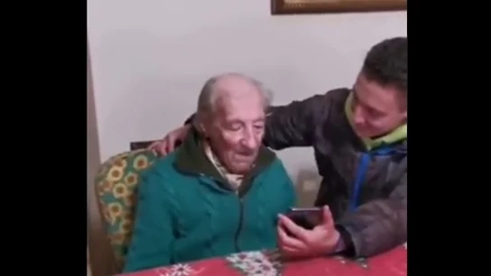 Hernán recibe un mensaje de Leo Messi Hernán recibe un mensaje de Leo Messi