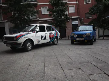 Renault 5 y Seat 125  Renault 5 y Seat 125