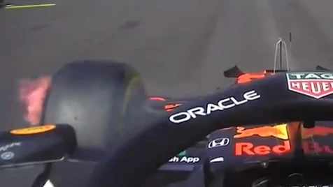 La espeluznante imagen de la rueda de Verstappen en llamas antes de la salida