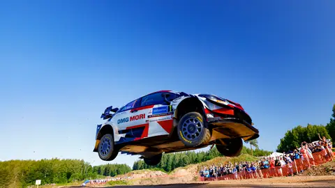 Ogier se acerca a su 8º mundial Ogier se acerca a su 8º mundial