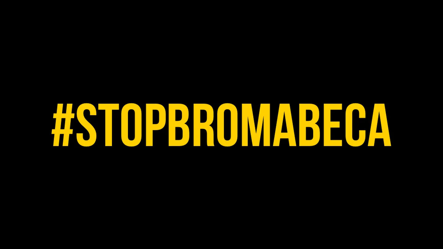 #Stopbromabeca, el movimiento que denuncia el "macabro" reto viral que se mofa de las personas con discapacidad #Stopbromabeca, el movimiento que denuncia el "macabro" reto viral que se mofa de las personas con discapacidad