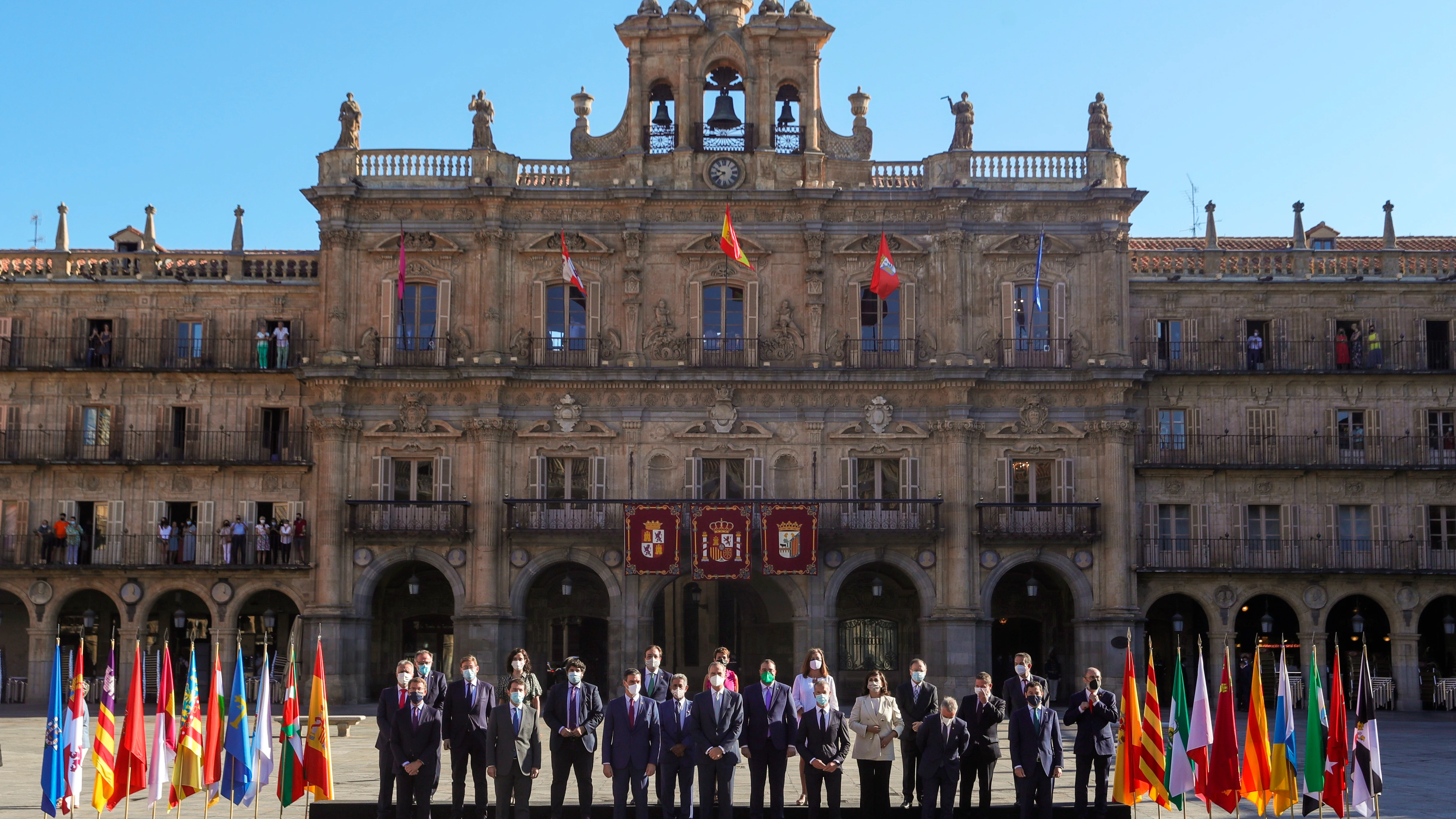 Foto de familia de la Conferencia de Presidentes en Salamanca.