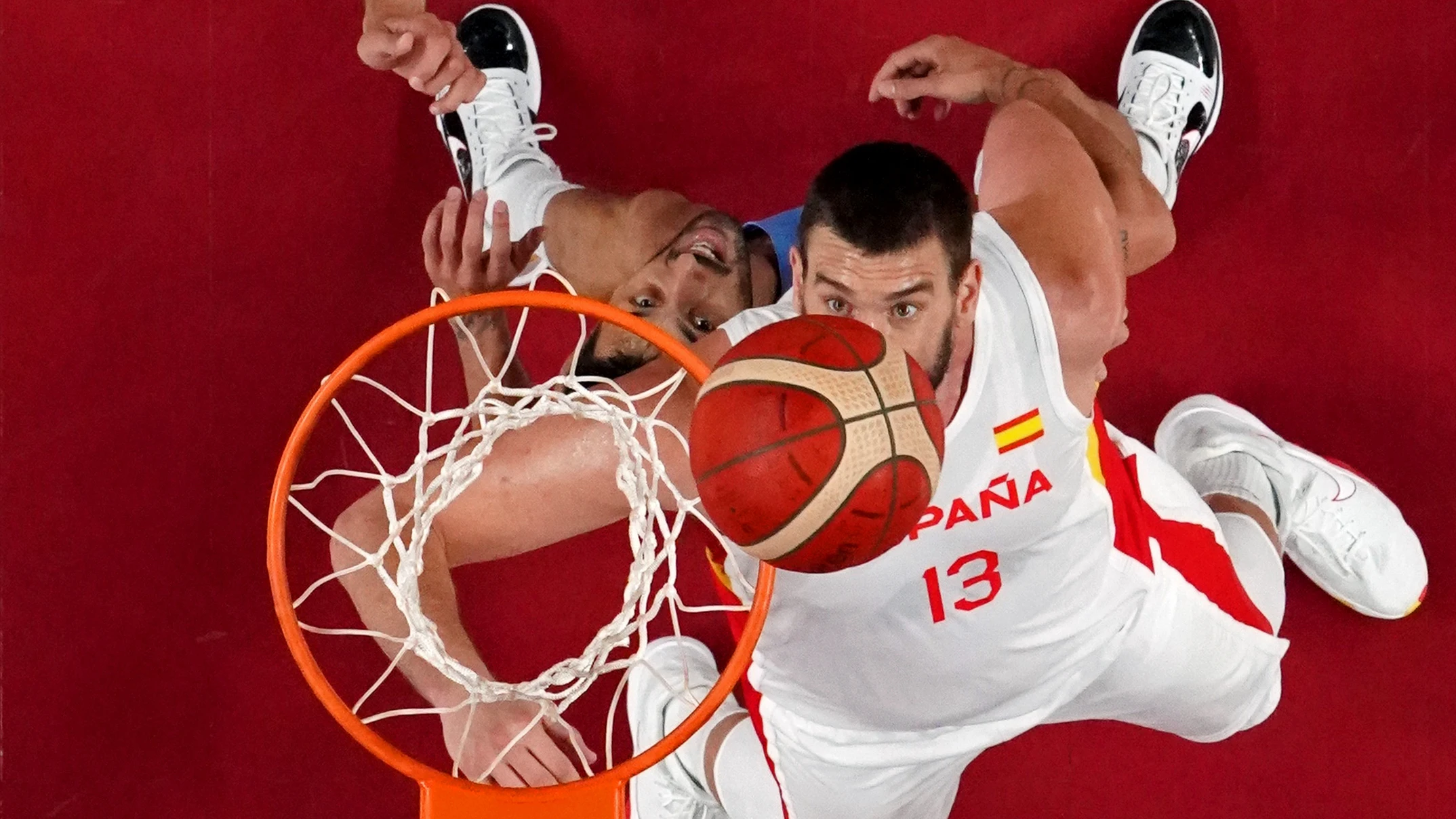 Semiasilados Marc Gasol, Garuba y Abalde por contacto estrecho