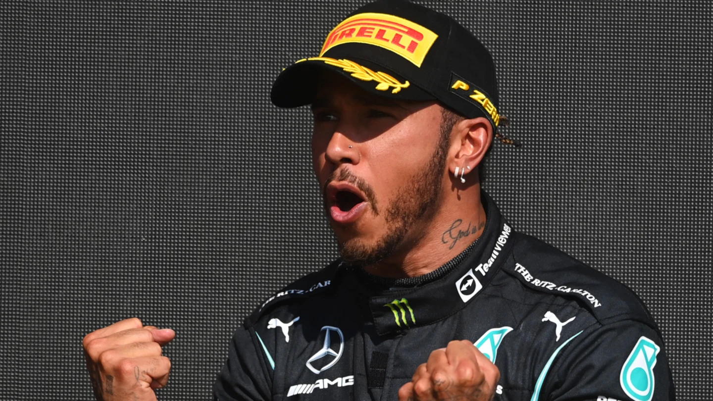 Lewis Hamilton, de celebración Lewis Hamilton, de celebración