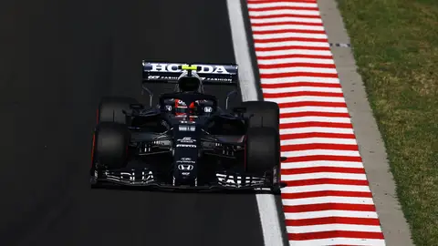 Brillante Pierre Gasly con el AlphaTauri Brillante Pierre Gasly con el AlphaTauri