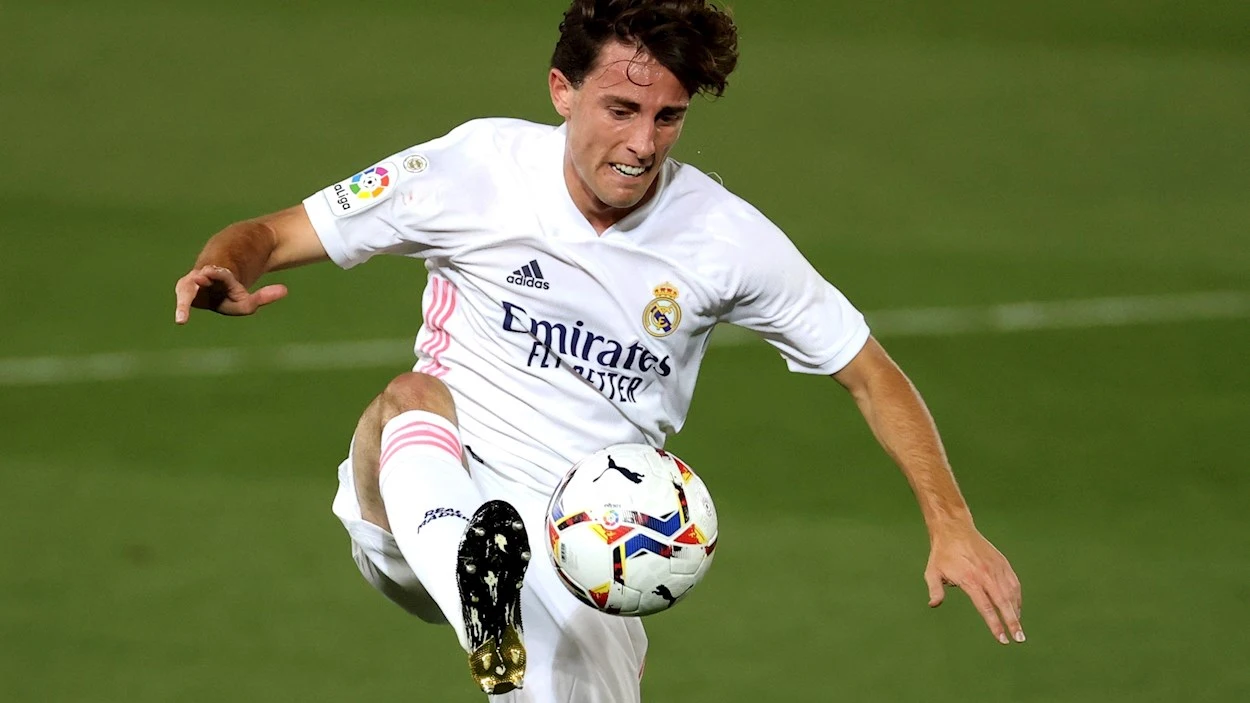Álvaro Odriozola, con el Real Madrid Álvaro Odriozola, con el Real Madrid