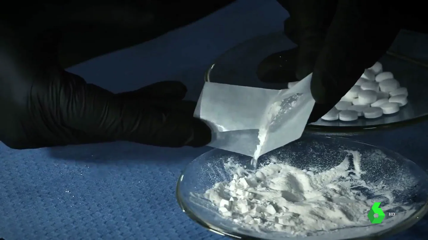 El fentanilo, una droga sintética 50 veces más poderosa que la heroína está detrás de la epidemia de sobredosis en EEUU El fentanilo, una droga sintética 50 veces más poderosa que la heroína está detrás de la epidemia de sobredosis en EEUU