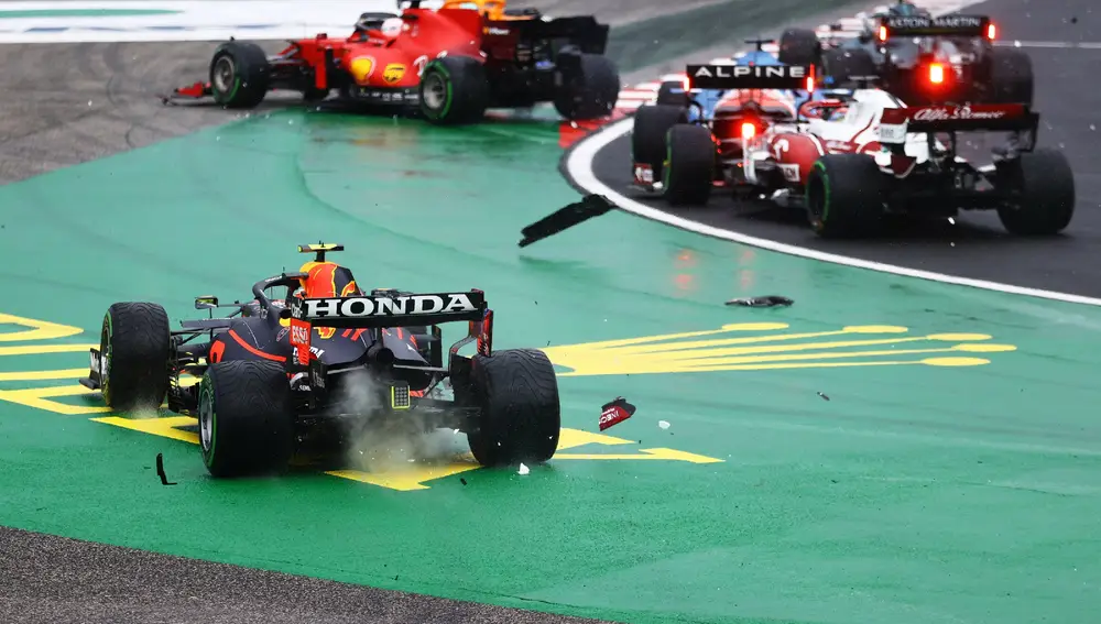 Max Verstappen fue victima del accidente múltiple - Fuente 