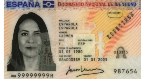 NO PUBLICAR | Entra en vigor el nuevo DNI electrónico que puedes llevar en tu teléfono móvil: así funciona Entra en vigor el nuevo DNI electrónico que puedes llevar en tu teléfono móvil: así funciona