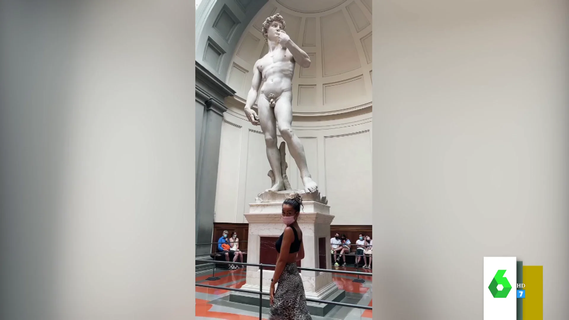 Los polémicos vídeos de jóvenes en Tik Tok perreando en museos o lugares emblemáticos como la torre de Pisa 