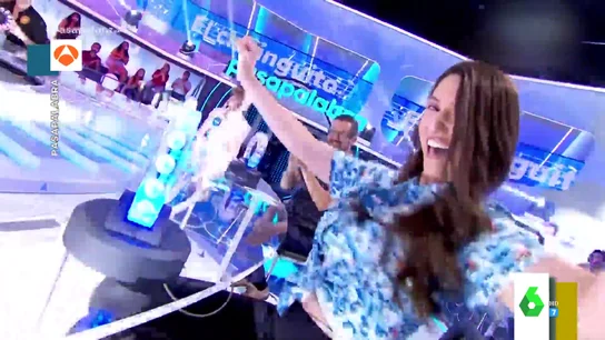 Maya Pixelskaya lo da todo en Pasapalabra al ritmo de 'El Chiringuito' Maya Pixelskaya lo da todo en Pasapalabra al ritmo de 'El Chiringuito'