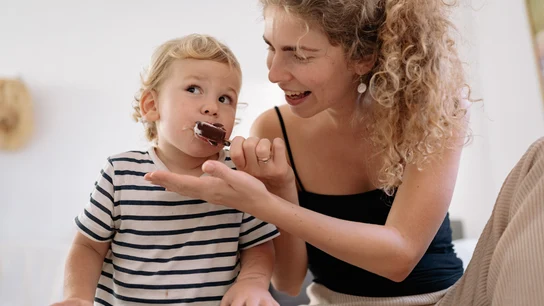 Estos son los mejores helados infantiles para este verano, según la OCU Snacks contra el calor