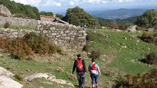 Imagen de una de las rutas organizadas en la Sierrade Guadarrama Guadarrama