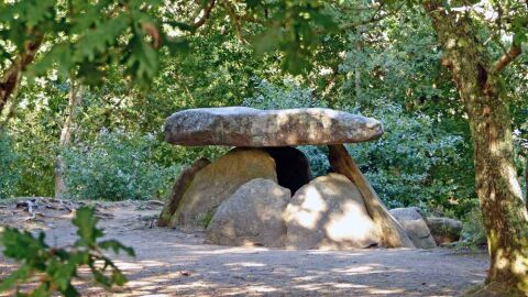 Dolmen de Axeitos