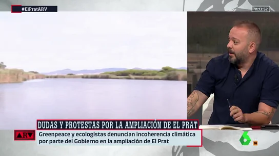 La crítica de Antonio Maestre a la ampliación de El Prat: "Es imposible luchar contra la crisis climática trayendo más aviones" La crítica de Antonio Maestre a la ampliación de El Prat: "Es imposible luchar contra la crisis climática trayendo más aviones"
