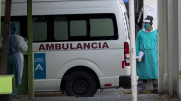 Imagen de archivo de una ambulancia en un hospital de Managua (Nicaragua)