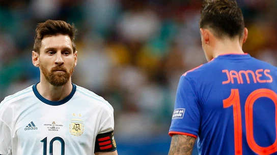 Messi, con James Rodríguez Messi, con James Rodríguez