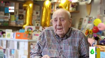 La emoción de un anciano tras recibir 5.000 tarjetas de felicitación por su 101 cumpleaños