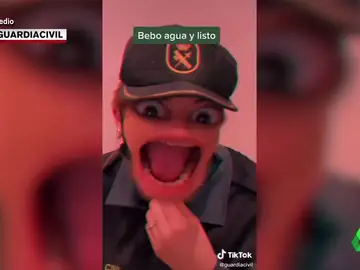 Estos son los vídeos más divertidos de la Guardia Civil en TikTok