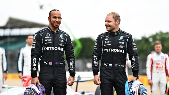 Lewis Hamilton y Valtteri Bottas Lewis Hamilton y Valtteri Bottas