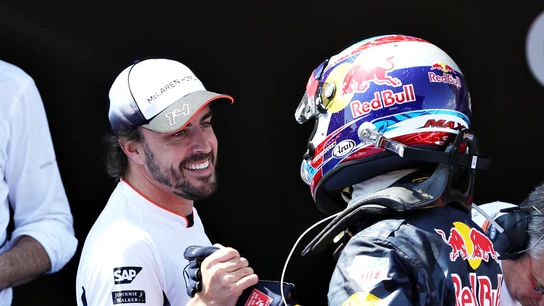 Fernando Alonso y Max Verstappen Fernando Alonso y Max Verstappen