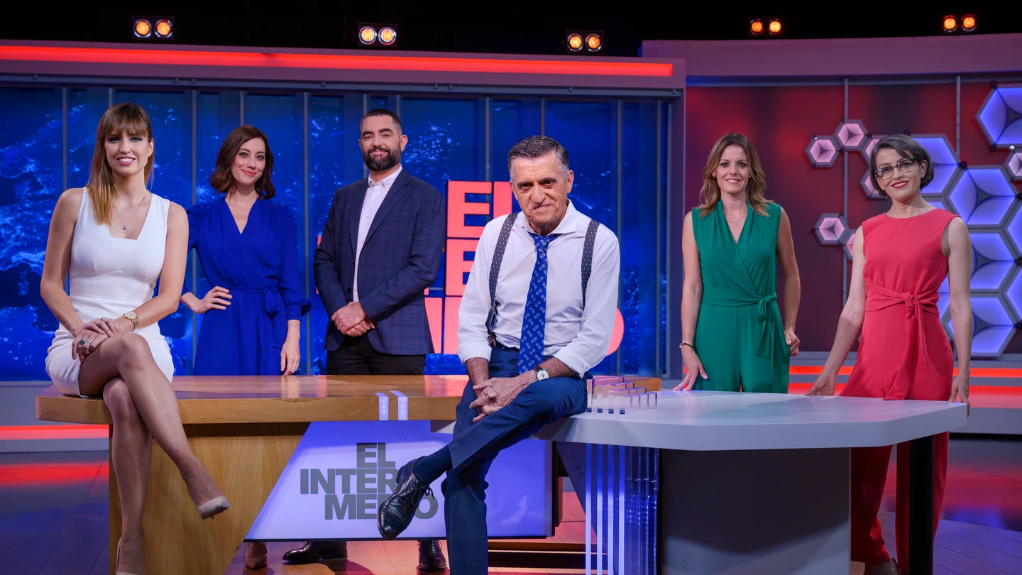 El equipo de El Intermedio al completo El equipo de El Intermedio al completo