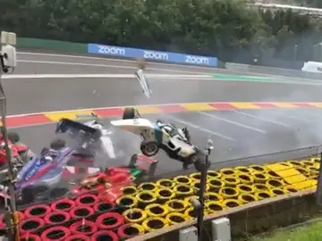Brutal accidente en las W Series en el GP de Bélgica