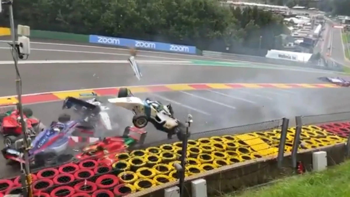 Brutal accidente en las W Series en el GP de Bélgica