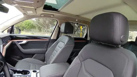 Volkswagen Touareg e-Hybrid Volkswagen Touareg e-Hybrid