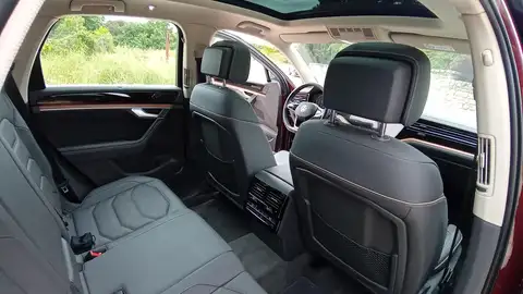 Volkswagen Touareg e-Hybrid Volkswagen Touareg e-Hybrid