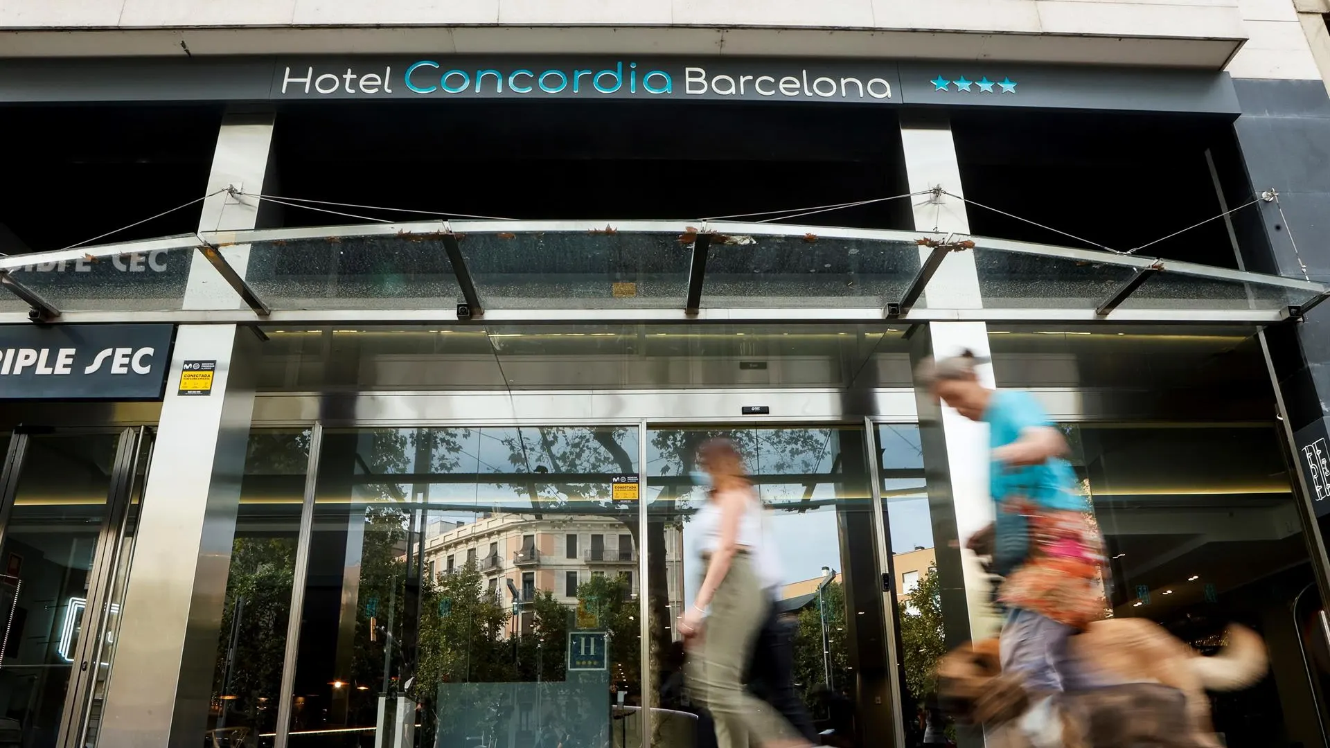 El hotel donde fue hallado el niño presuntamente asesinado por su padre en Barcelona