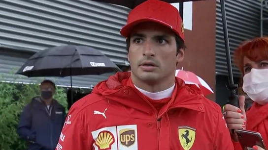 Carlos Sainz, al ver el accidente de Norris Carlos Sainz, al ver el accidente de Norris