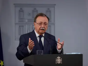 El presidente de Ceuta, Juan Jesús Vivas, tras reunirse con Sánchez en Moncloa