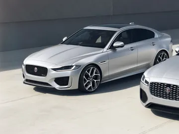 Jaguar XE y XF Dynamic Black  Jaguar XE y XF Dynamic Black