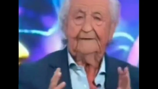 Montaje de Tik Tok sobre Josep Pedrerol Montaje de Tik Tok sobre Josep Pedrerol