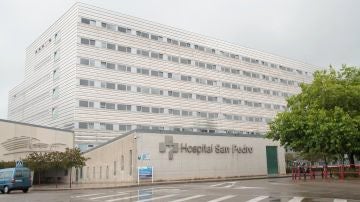 Fachada del Hospital de San Millán-San Pedro donde se produjo un intercambio de bebés en 2002