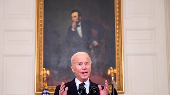 El presidente de Estados Unidos, Joe Biden, habla en conferencia de prensa en la Casa Blanca este jueves EFE