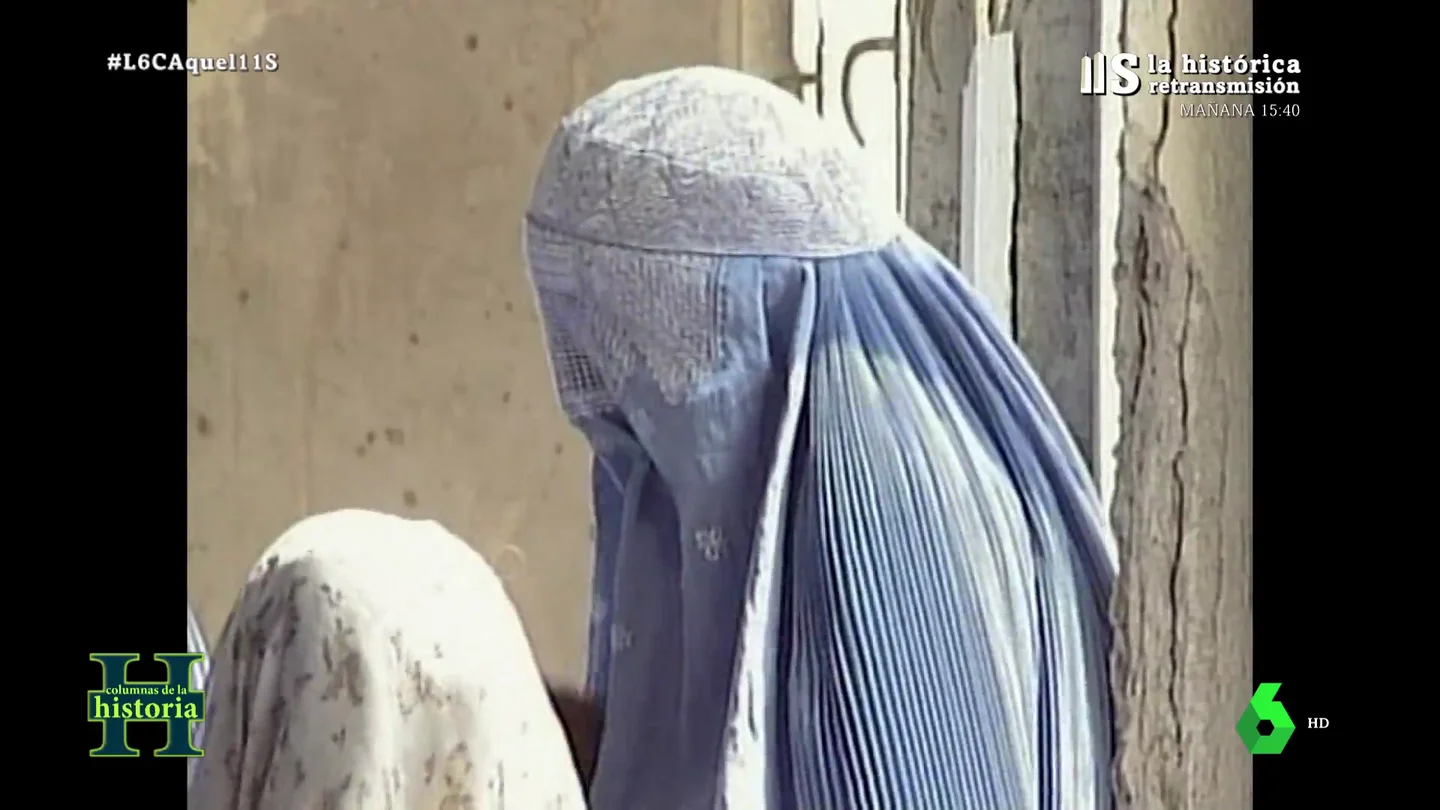 Niñas violadas en su 'noche de bodas', la brutalidad más extrema en el Afganistán de los talibanes Niñas violadas en su 'noche de bodas', la brutalidad más extrema en el Afganistán de los talibanes