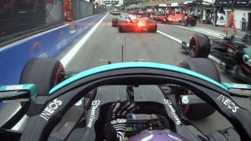 Tráfico en el 'pit lane' del GP de Italia