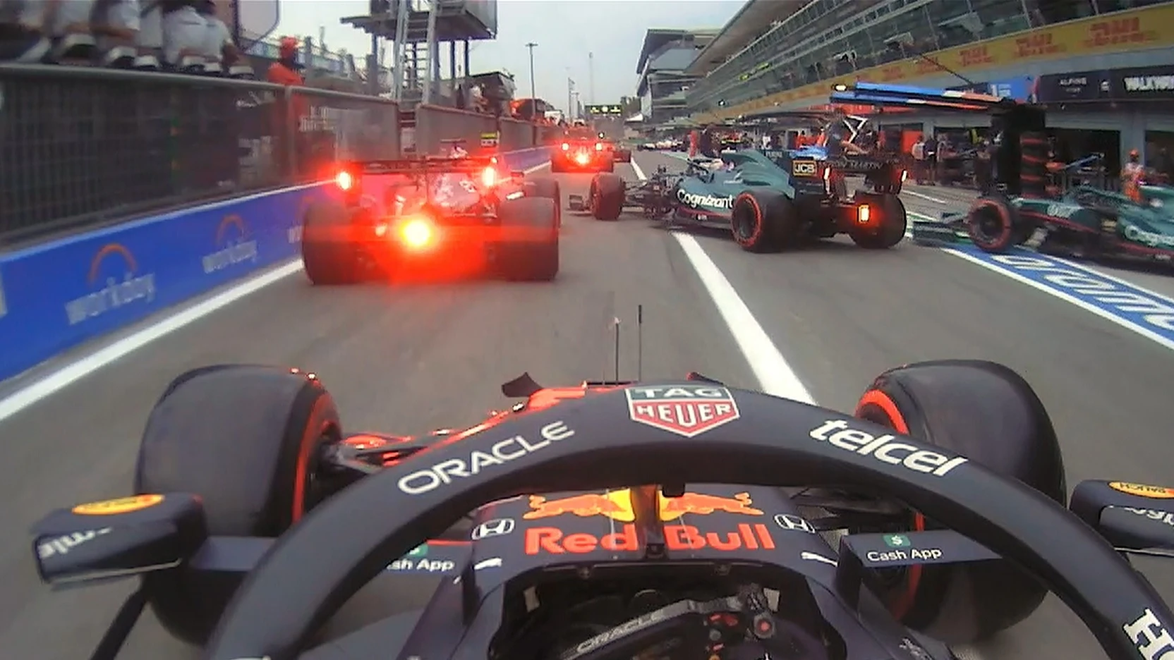 Caos en el 'pit lane' del GP de Italia